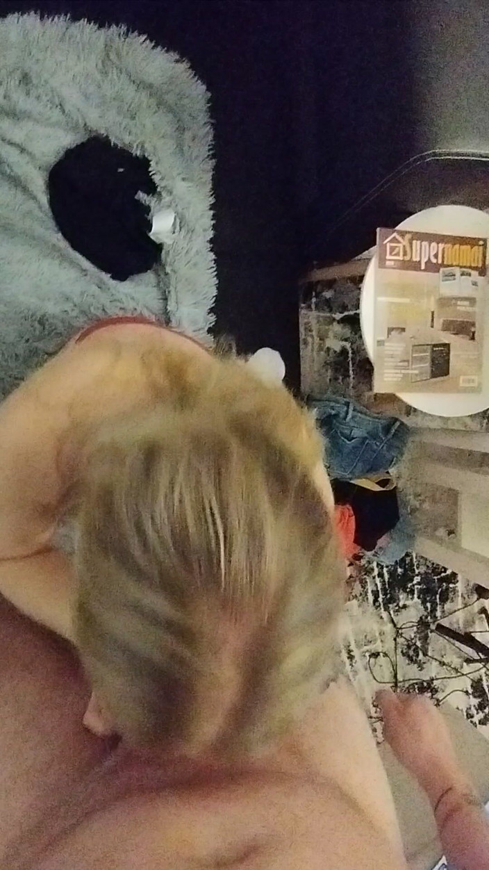 MagicStas: Il mio giorno di succhiare il cazzo