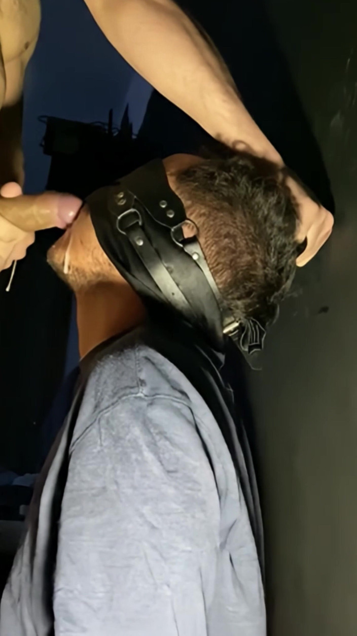 Danmel X: Po użyciu jego gardła zostawiłem jego twarz pokrytą moim brzemieniem