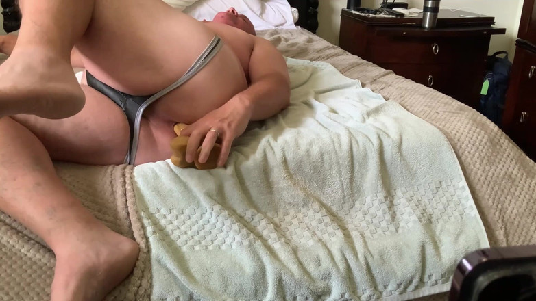 GottaLuvBB: Eine dildozusammenstellung in großem bildschirm