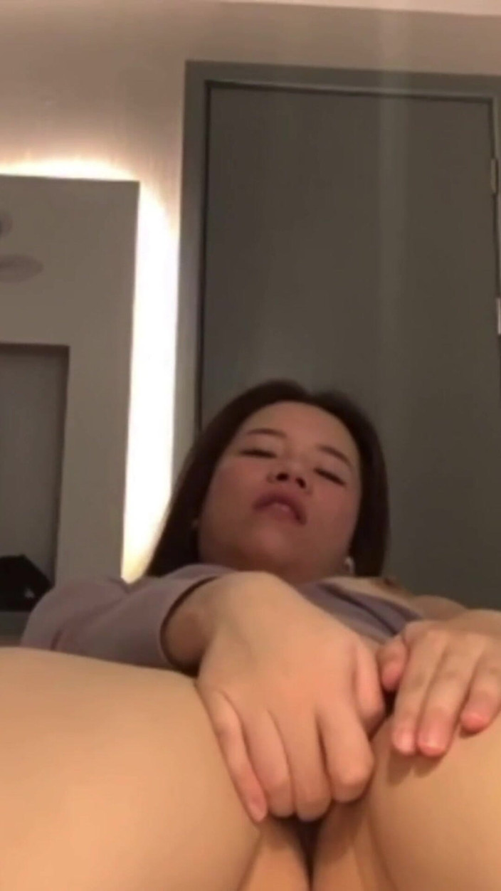 Cris Santana: Lulu Wild - mijn Aziatische Chinese vrouw is zo eenzaam en...