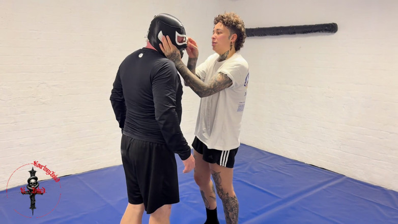 Girlfriends after dark: Kourtneyinked Vs Masked Rider - Submission Wrestling Showdown