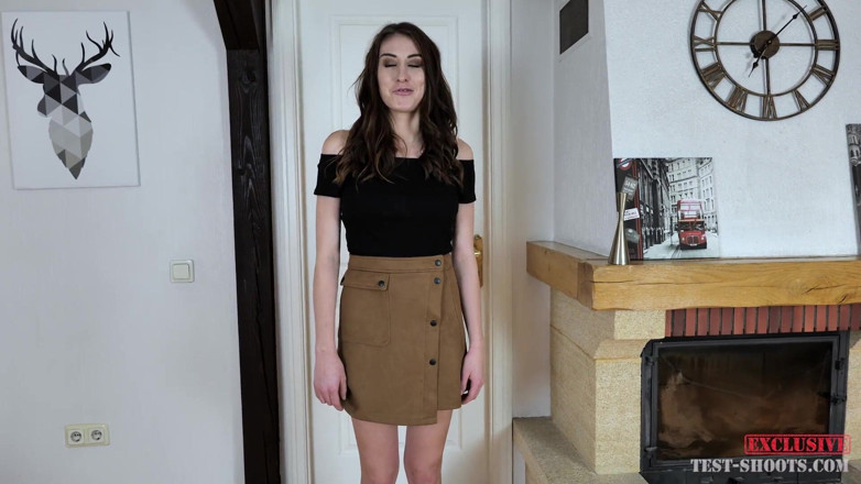 Test-Shoots: Lina exclusive video casting