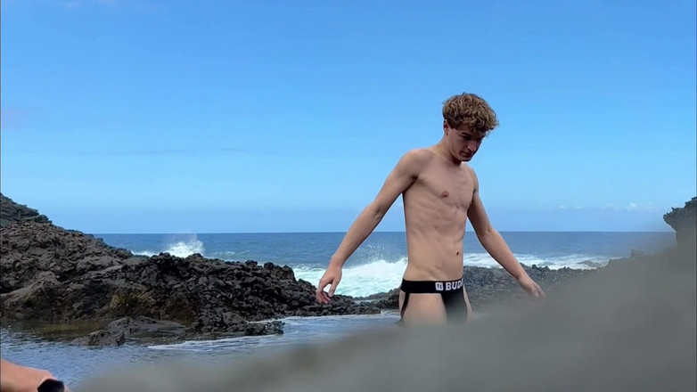 bleshporn: アイデン・ブルックス、ティム・ブレッシュ・アウトドアーズと協力