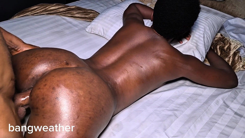 Bangweather: Massage and Fuck Her Big Ass