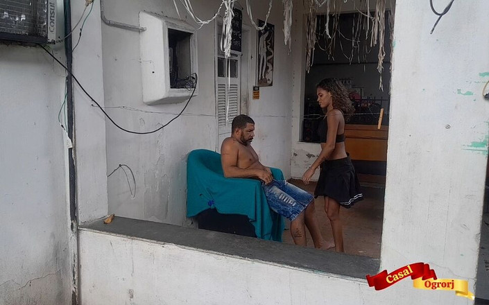 LeoOgro: Me crió comiendo mi culo