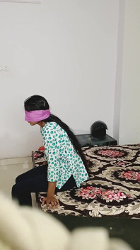 Indian College Girl Meet His BF in Hotel and Full Romance