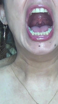 I Swallowed a Football Idol, I Swallowed Lionel Messi!!