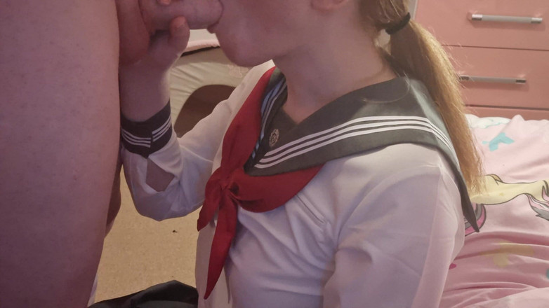 PrincessKitti3: Oferind o pulă uriașă pentru fete transsexuale o muie adâncă în...