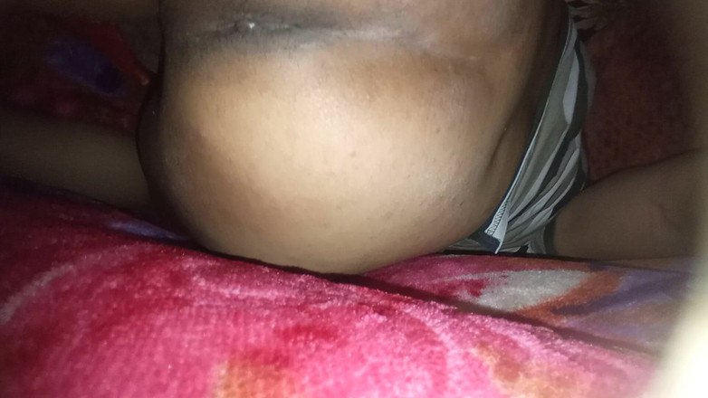 Rockko234: Wie wil mijn mooie kont neuken ..