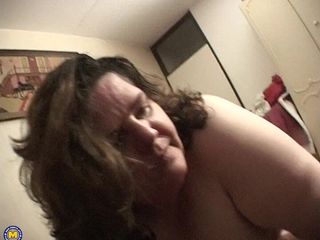 Mature NL: Mature and Curvy Woman Gets a Cock in Her Mouth...