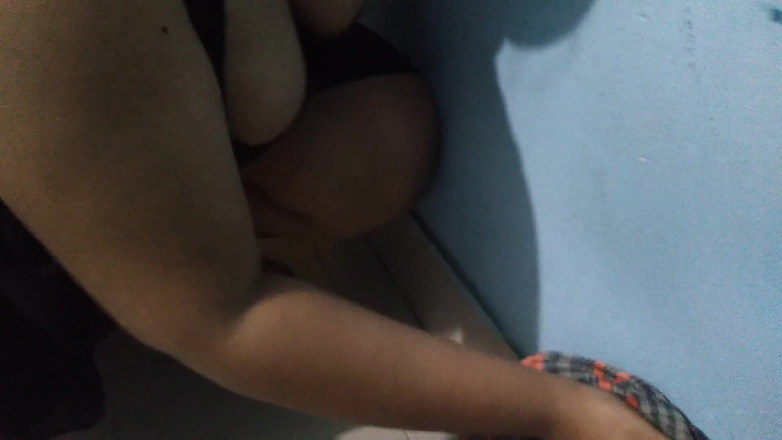 Aria Mia: Saudi-Arabien heißes zimmermädchen