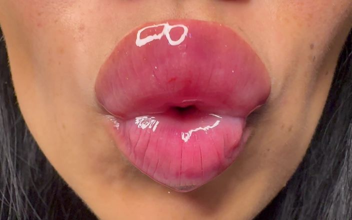 Asmr_mouth: Белые спермоприемники как мой губный член