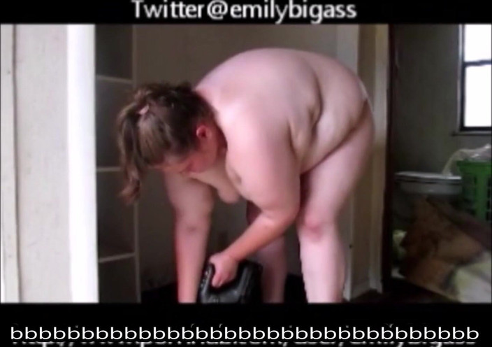 Fat Goddes: Робота голою на роботі була спіймана моїм босом голим