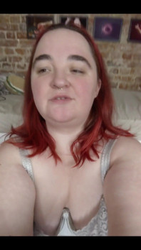 Hey Dear, I’m Eve, and I’m About to Be the Hottest Obsession You’ve Ever Found