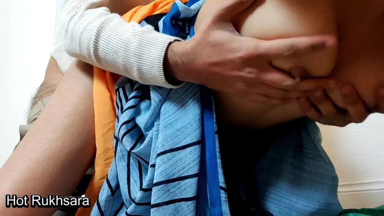 hot_rukhsara: Desi Indische vrouw neukte met de vriend van haar man...