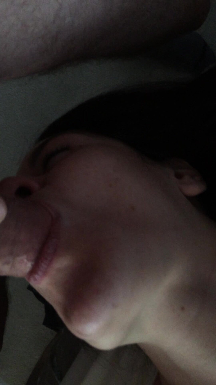 golgi713: Muie peste pat