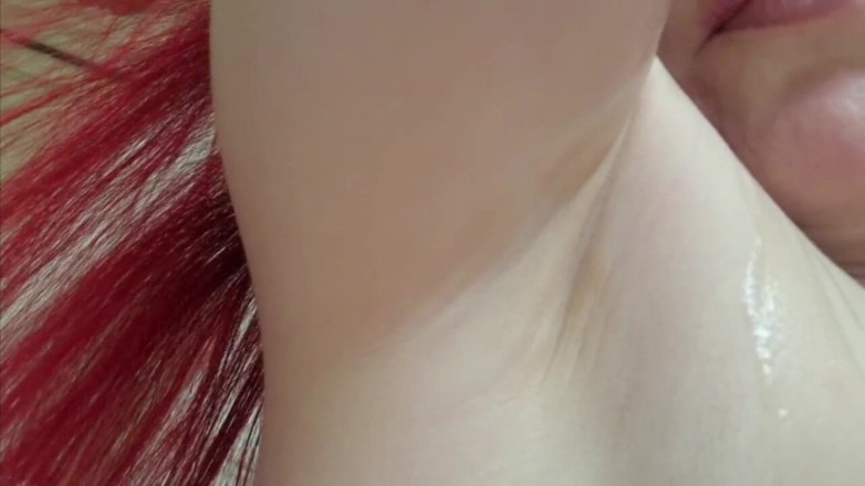 Mistressrola: A Message From the Sun and Licking for the Cuckold