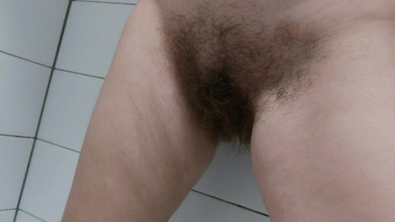 GinnaGg: Morning Toilet, My Hairy Pussy Pee