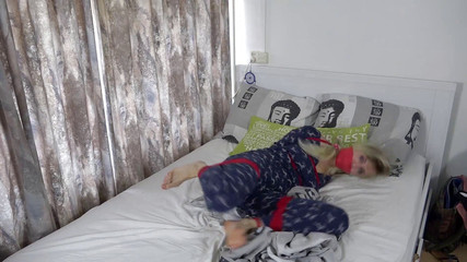 Restricting Ropes: Джулі Вега - мрія про бондаж