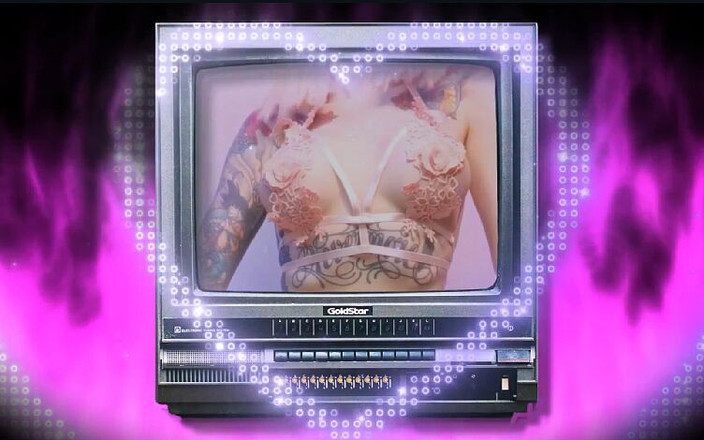 Baal Eldritch: Toket adalah Tuhan: Pemujaan toket ilahiku dengan perlahan