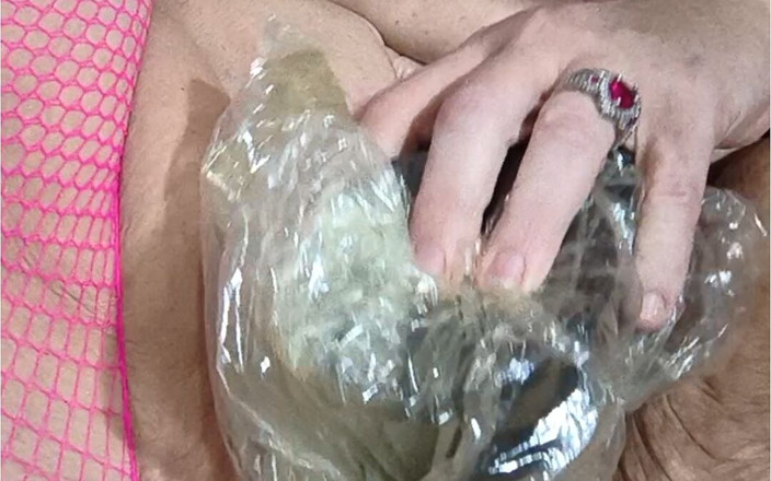 HerculesnVENUS: That's the Kinkyest Condom Ever Seen Making Her Cum and...