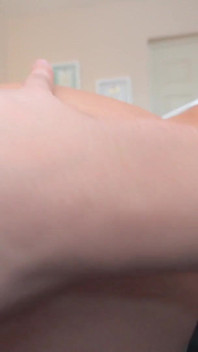 POV: the Big-ass Girl at the Gym Asks Me for Help with Her Cardio Routine.