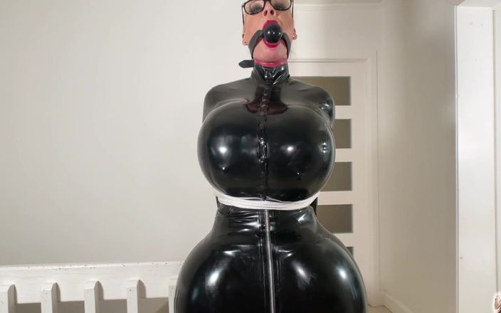 The Busty Sasha: Body Inflation Dreams in Latex - I Love Reading About BDSM,...