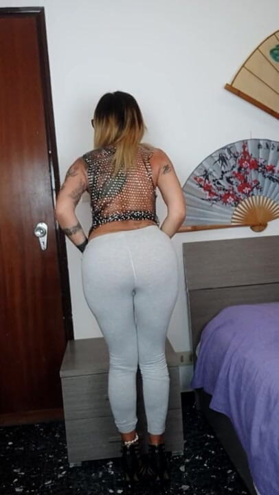 Fucktotum: I squirted in my pants soaking them all