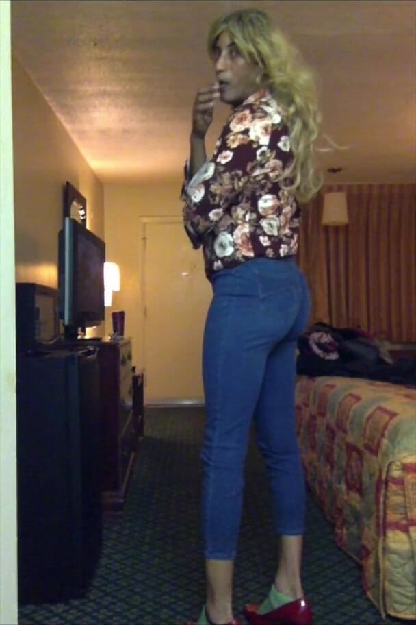 SweetcakesTee: SweetcakesTS blondie