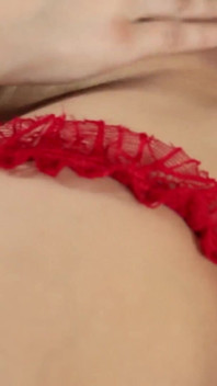 후장과 풋잡, 이 두 섹시녀의 엉덩이를 따먹어