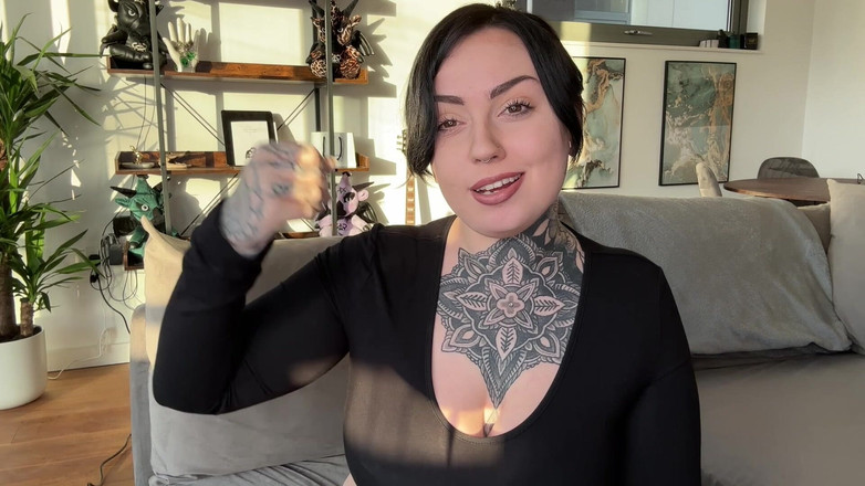 Miss Valentina: Žhavější Findom JOI