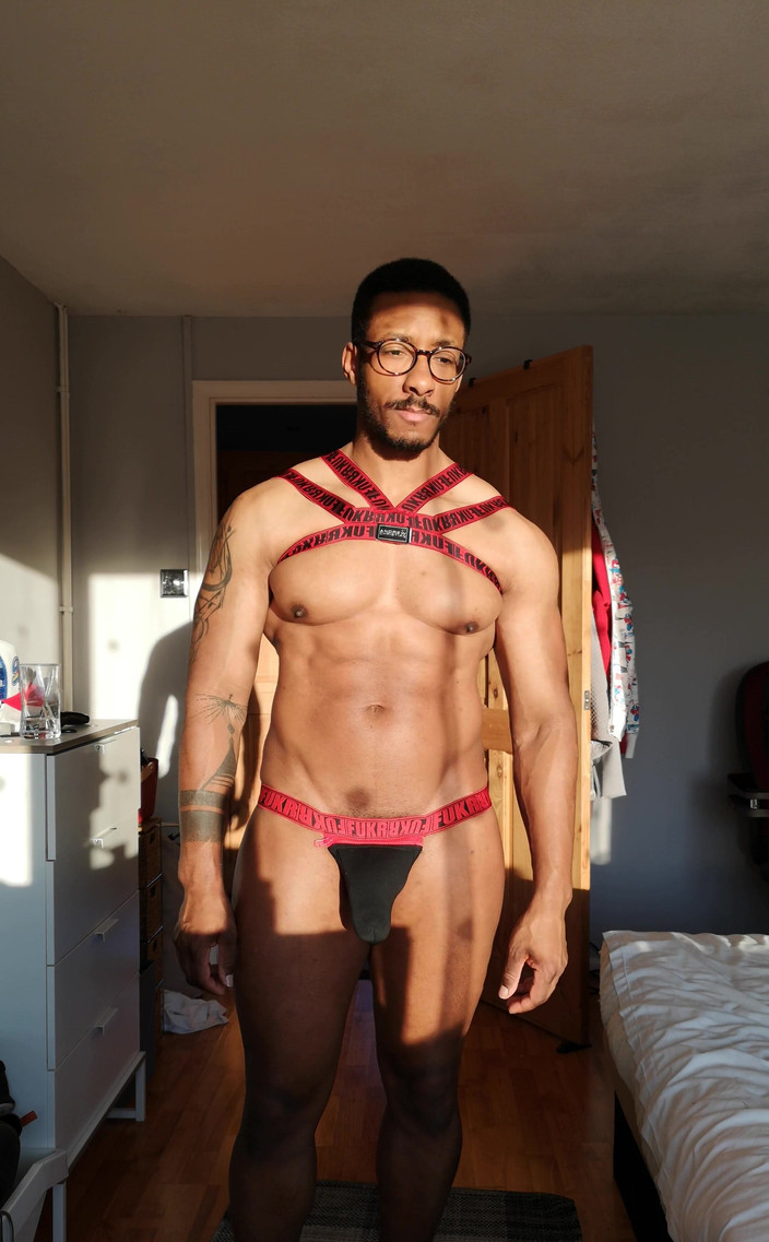 Amadeus: Ei, caras, eu deveria usar isso no prowler depois da...