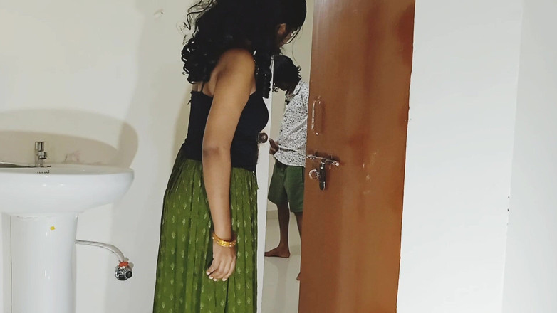 Vija: Stiefschwester fickt stiefbrud im zimmer 