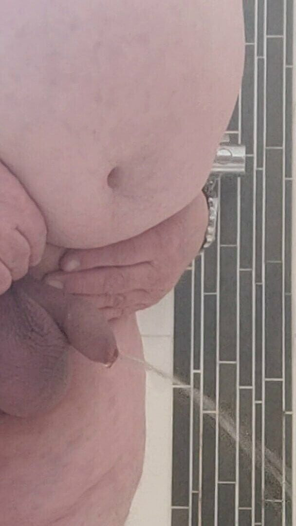 Karlchengeil: Juegos de ducha de cerca