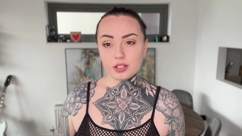 Miss Valentina: Despejar a Cadela