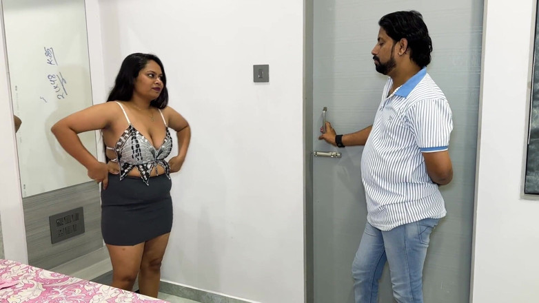 desigoldtv: Spoiled the Intention by Seeing Wife in Hot Clothes