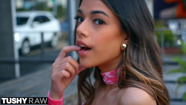 Tushyraw: TUSHYRAW - She can't get enough gaping no matter what