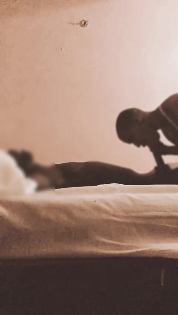 Dzaddy long strokes: Homemade Couple Sex