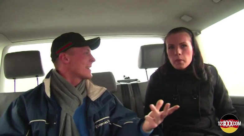 123XXX - Fucked Amateurs in Germany!: Holka je vyzvednuta na žhavou akci v dodávce