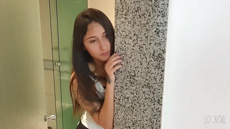 MF Fetish: Nechci být milá, chci se vystříkat