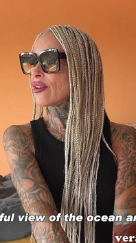 Erocom Date - Deutsche Tattoo MILF Macht Blind Date Mit Fremden Über App