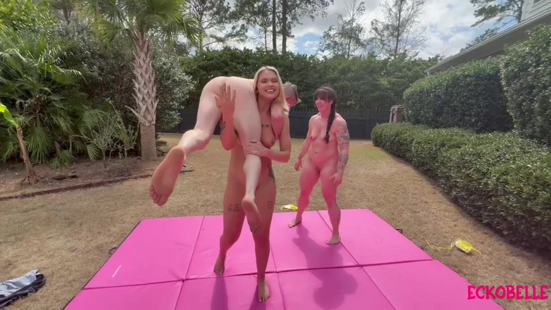 Ecko Belle: Girls Who Lift Boys