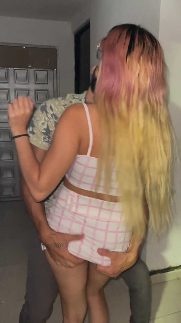 Bigsensation21: Good Fuck After a Crazy Night Out