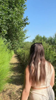 Gola profonda, pompino e leccata di palle nella foresta - luna doll