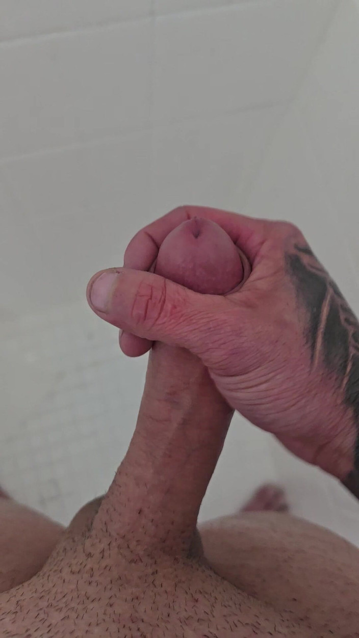 Hot bori: Thủ dâm trong phòng tắm