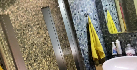 Kisankanna: Buna dimineaţa. Astăzi este o zi grozavă pentru mine! Nu...