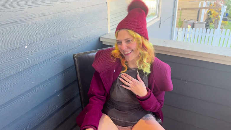 PNW Porn: Hairy Pussy Smoking on Front Porch