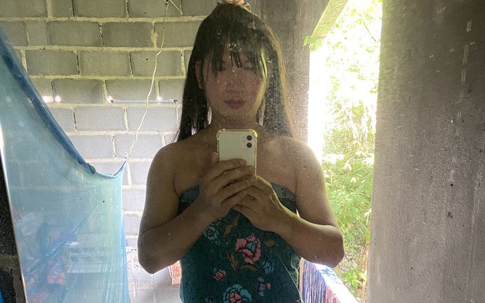 Fampfy Nana: ソロでセックスしたい