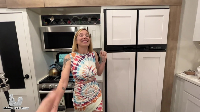 Jane Cane: Zlý plán macechy na šikanu jejího nevlastního syna - Jane Cane