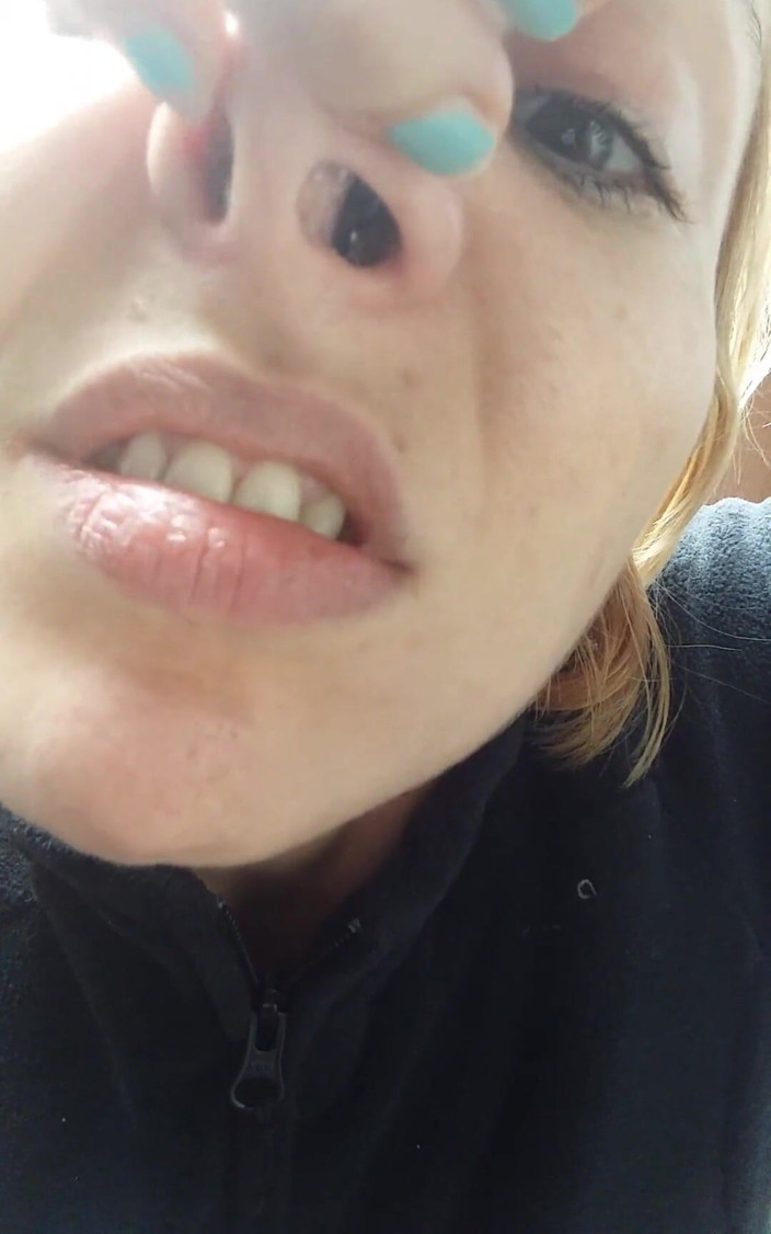 savannahamatoriale: Nasal Fetish: Did You Know That Even the Nose Can...